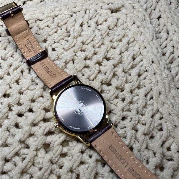 Citizen Eco Drive Women’s Watch - Picture 11 of 13